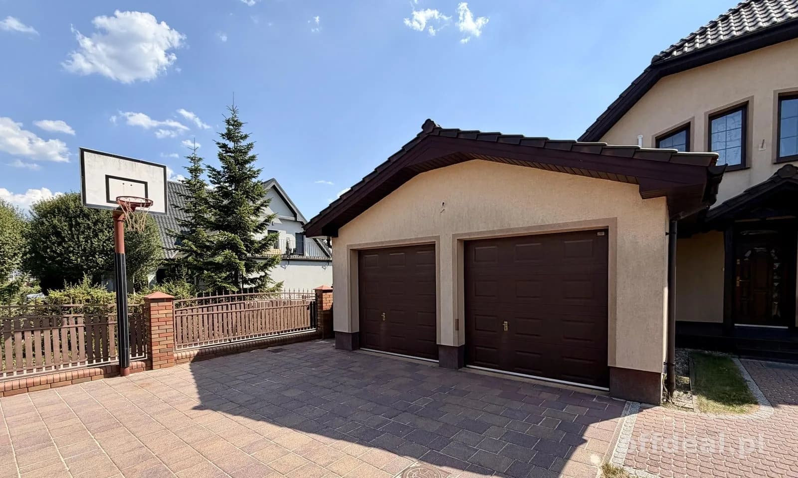 Kiełczów | 218 m² | działka 1015 m² | garaż 2-stanowiskowy
