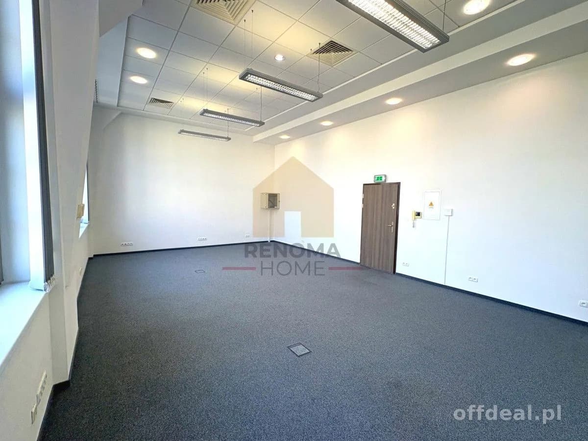 commercial property for rent in Zielona Góra | 42.89 m²