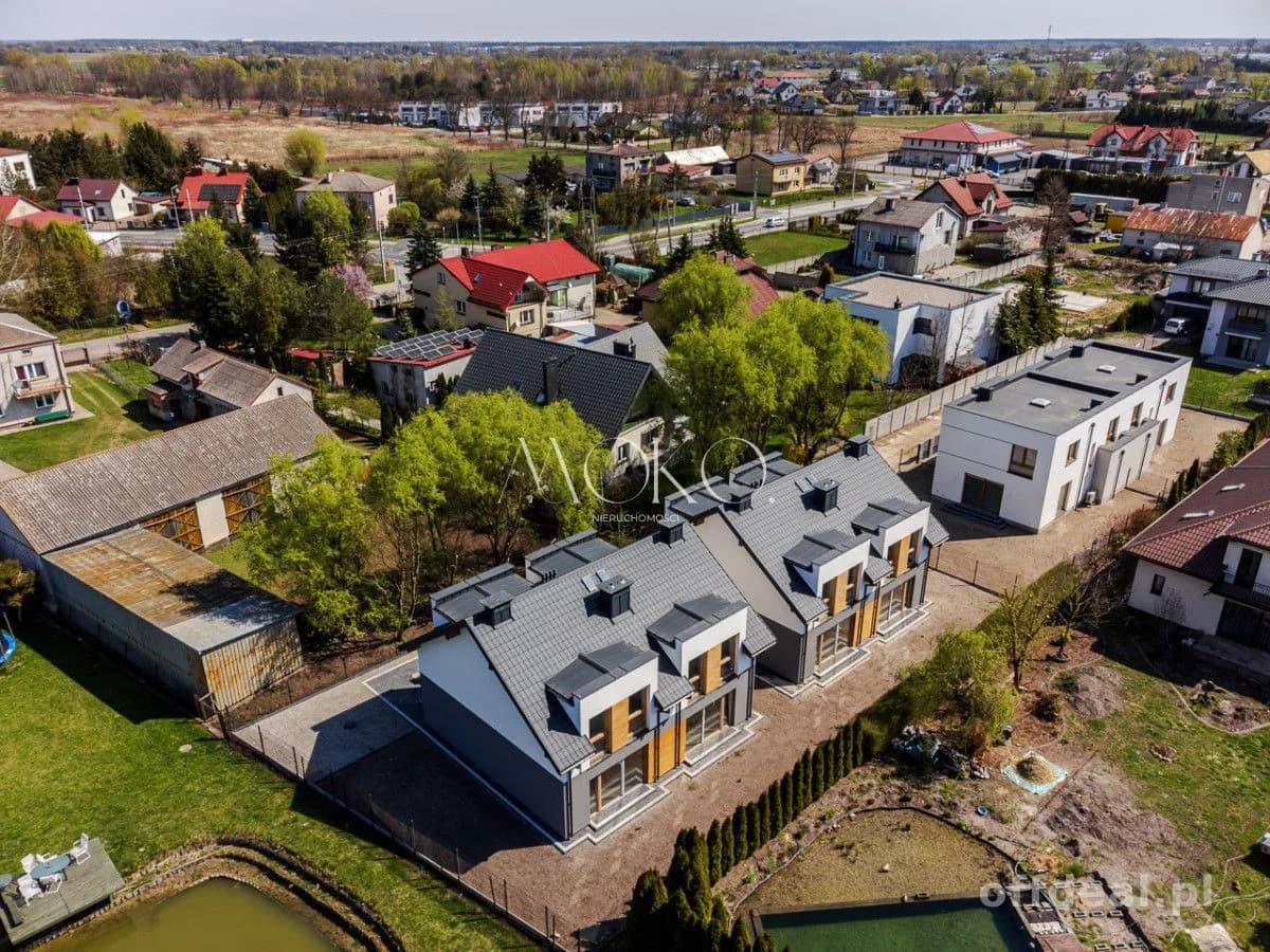 Nowoczesne, solidne domy w zabudowie szeregowej