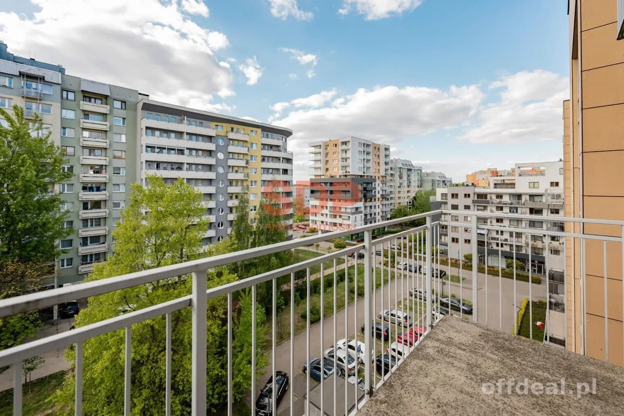 3 pokoje | Dwustronne | Wschód–Zachód | Widok na park