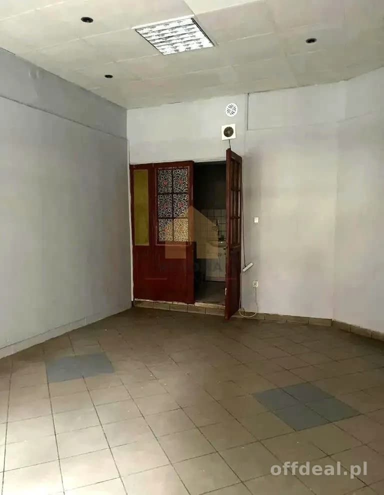 2-room commercial property for rent in Jawor | 30 m²