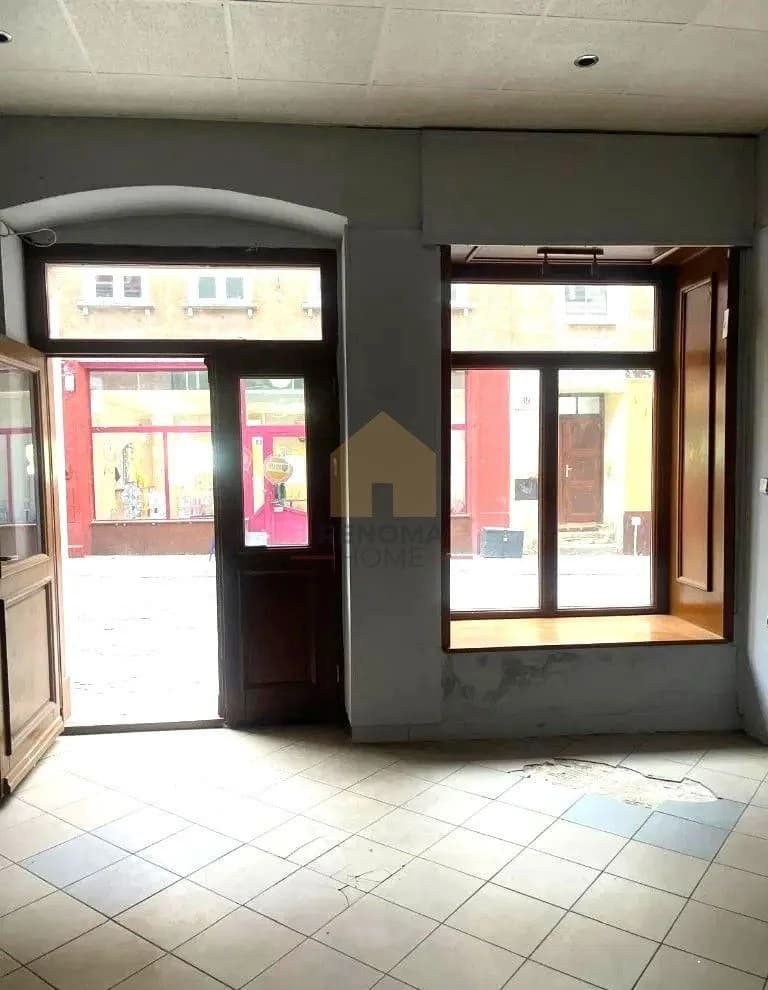 2-room commercial property for rent in Jawor | 30 m²