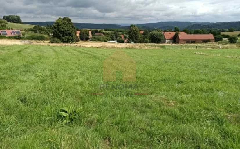 terrain à vendre à Walim | 2 200 m²