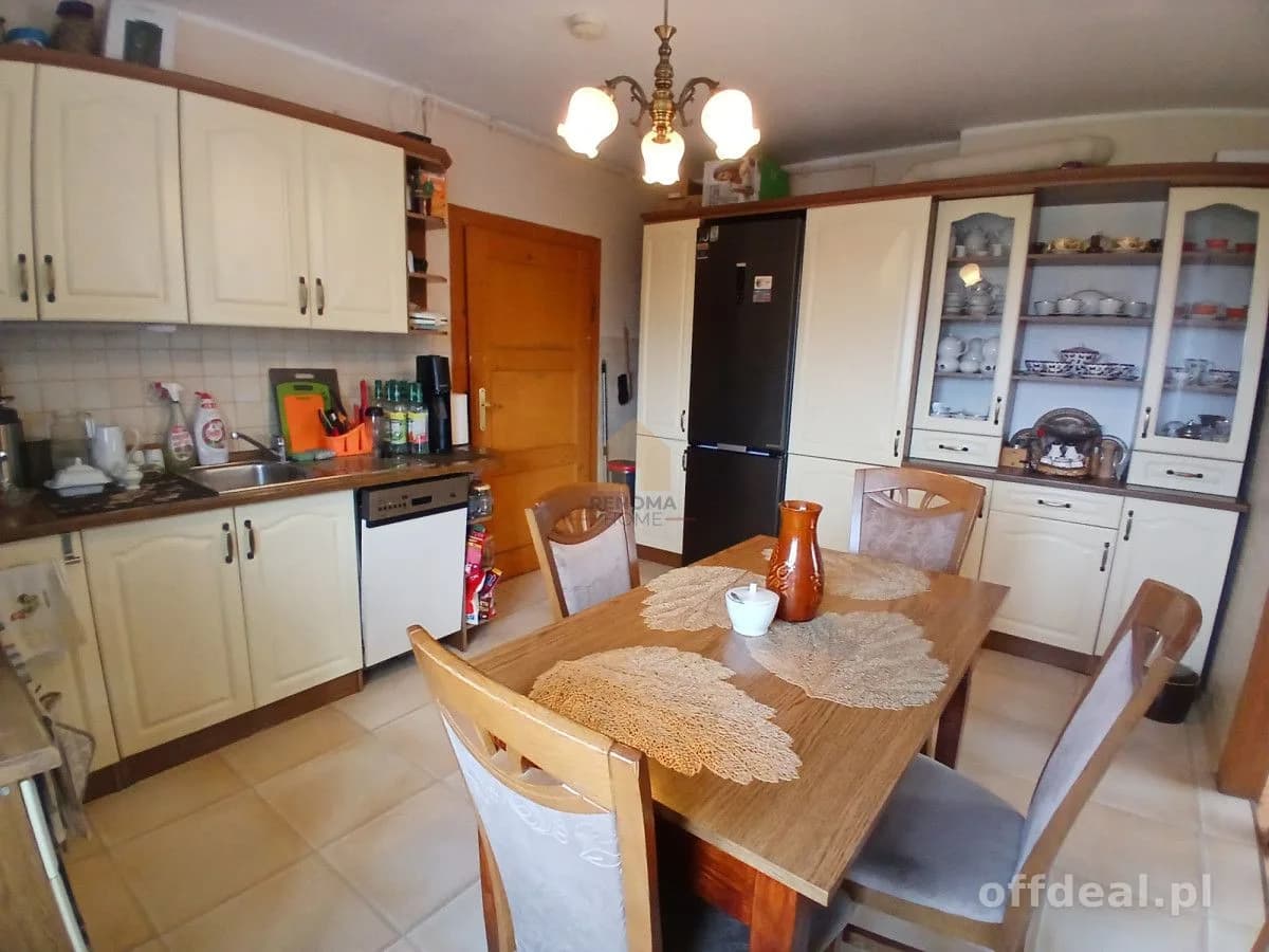 3-Zimmer Wohnung zum Verkauf in Wałbrzych, Śródmieście | 88 m²