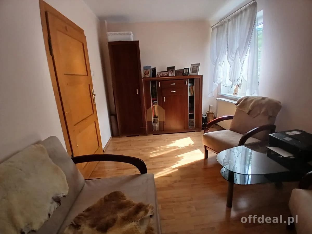 3-Zimmer Wohnung zum Verkauf in Wałbrzych, Śródmieście | 88 m²