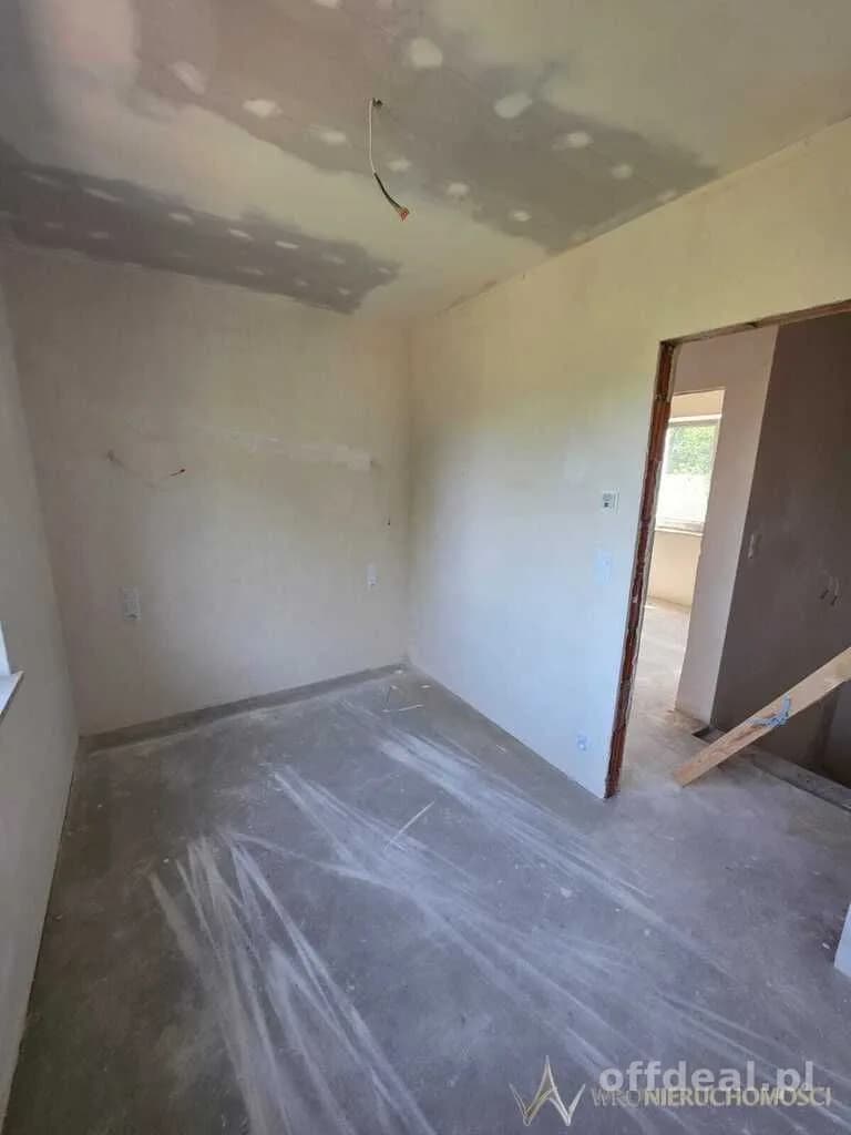 3 pokoje, 56 m², dwa poziomy, fotowoltaika