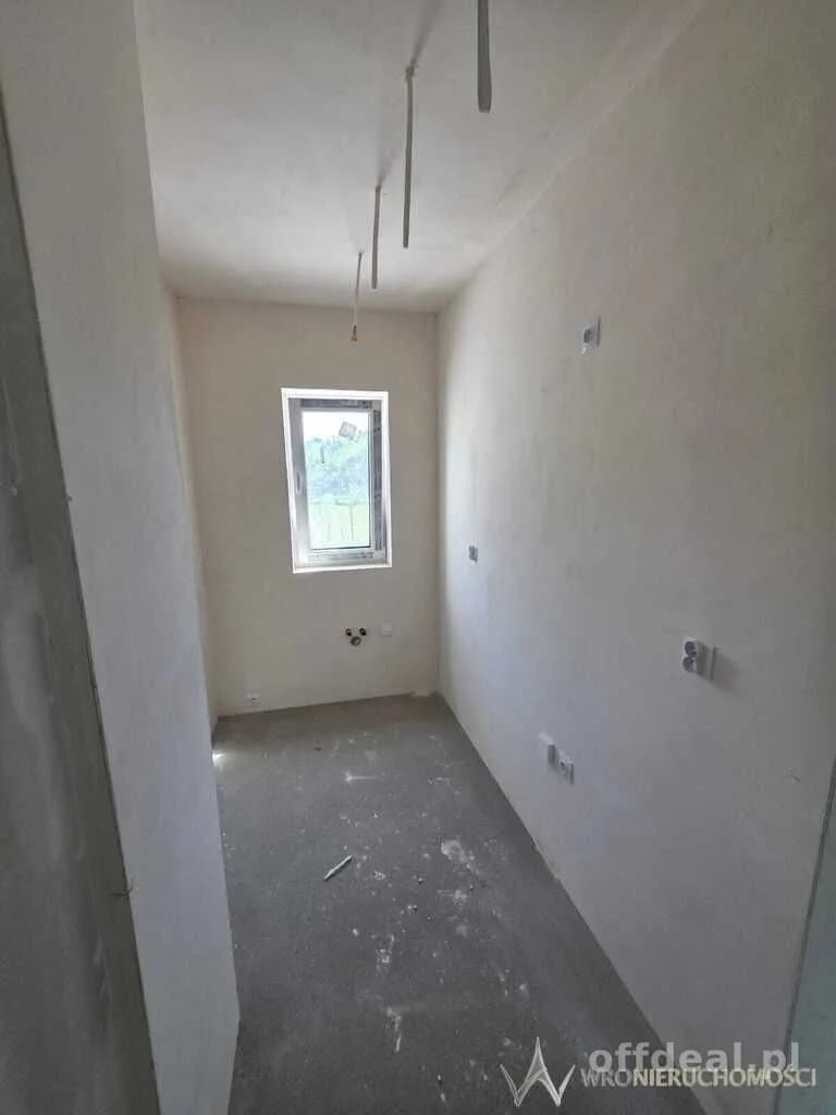 3 pokoje, 56 m², dwa poziomy, fotowoltaika