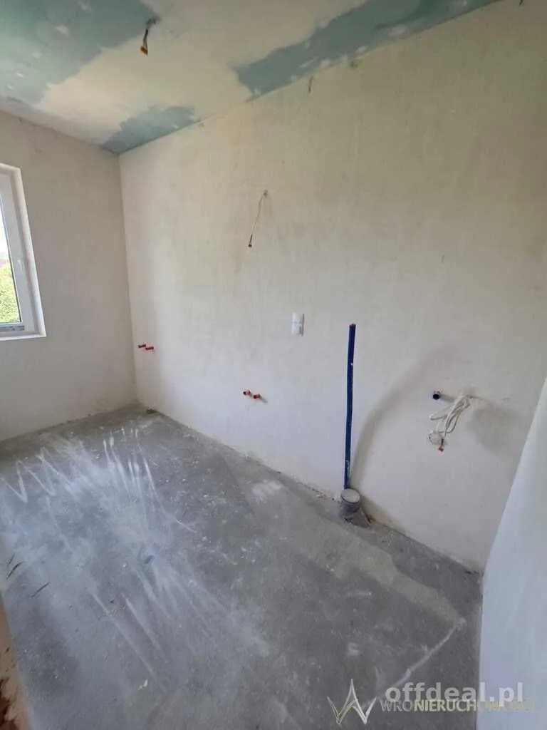 3 pokoje, 56 m², dwa poziomy, fotowoltaika