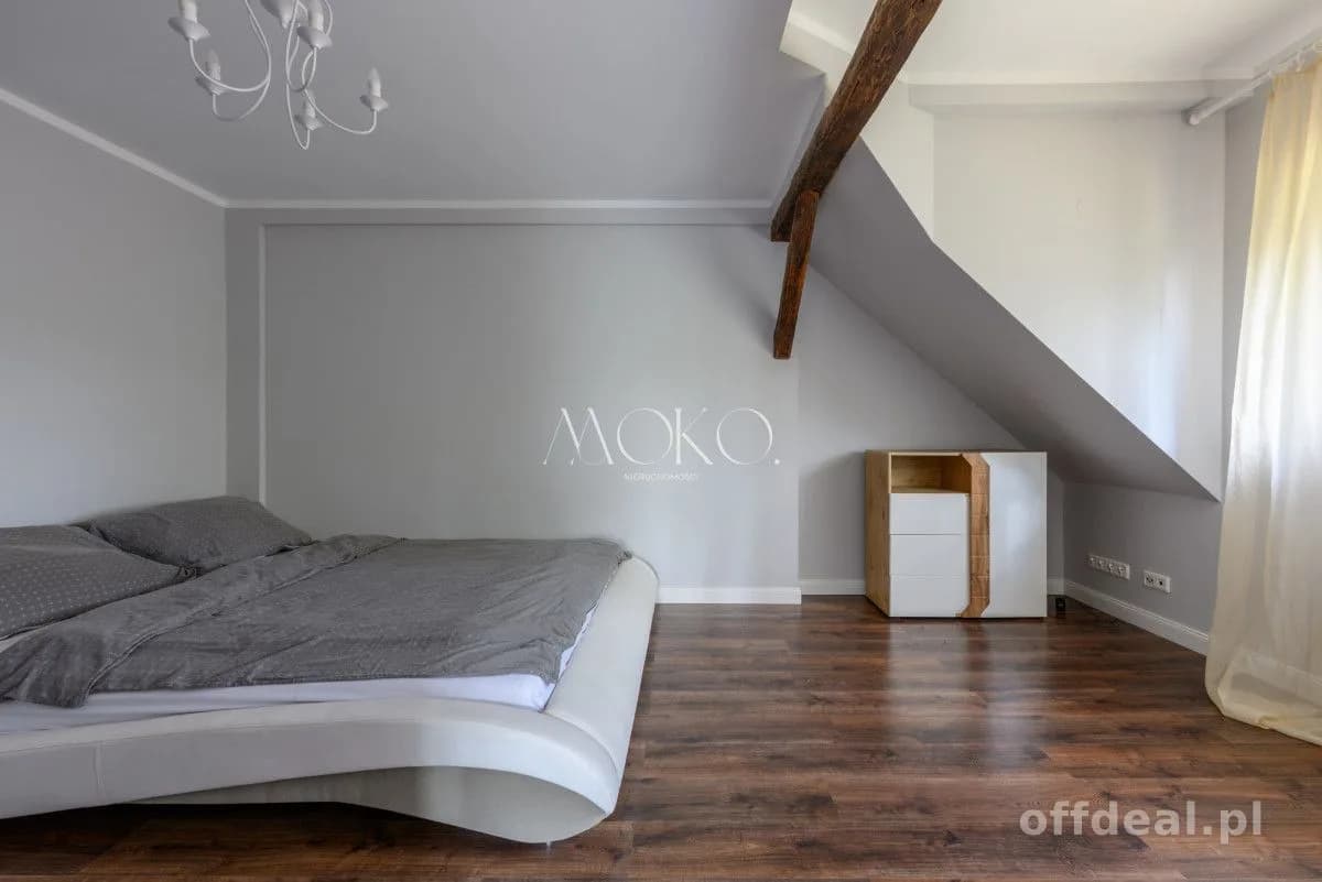 Zdjęcie 16: Dom, 8 pokoje, 264 m², Szczecinki