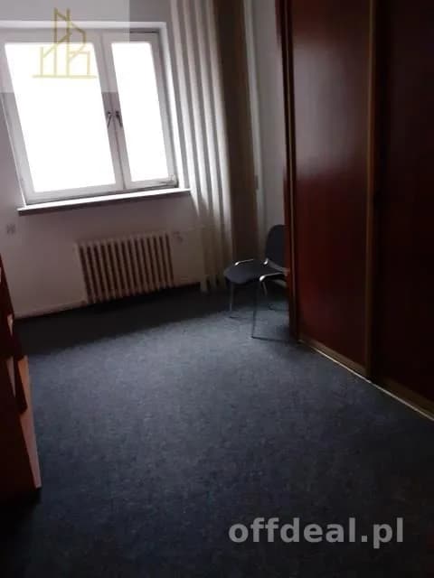 bien commercial à louer à Warszawa, Annopol | 34 m²