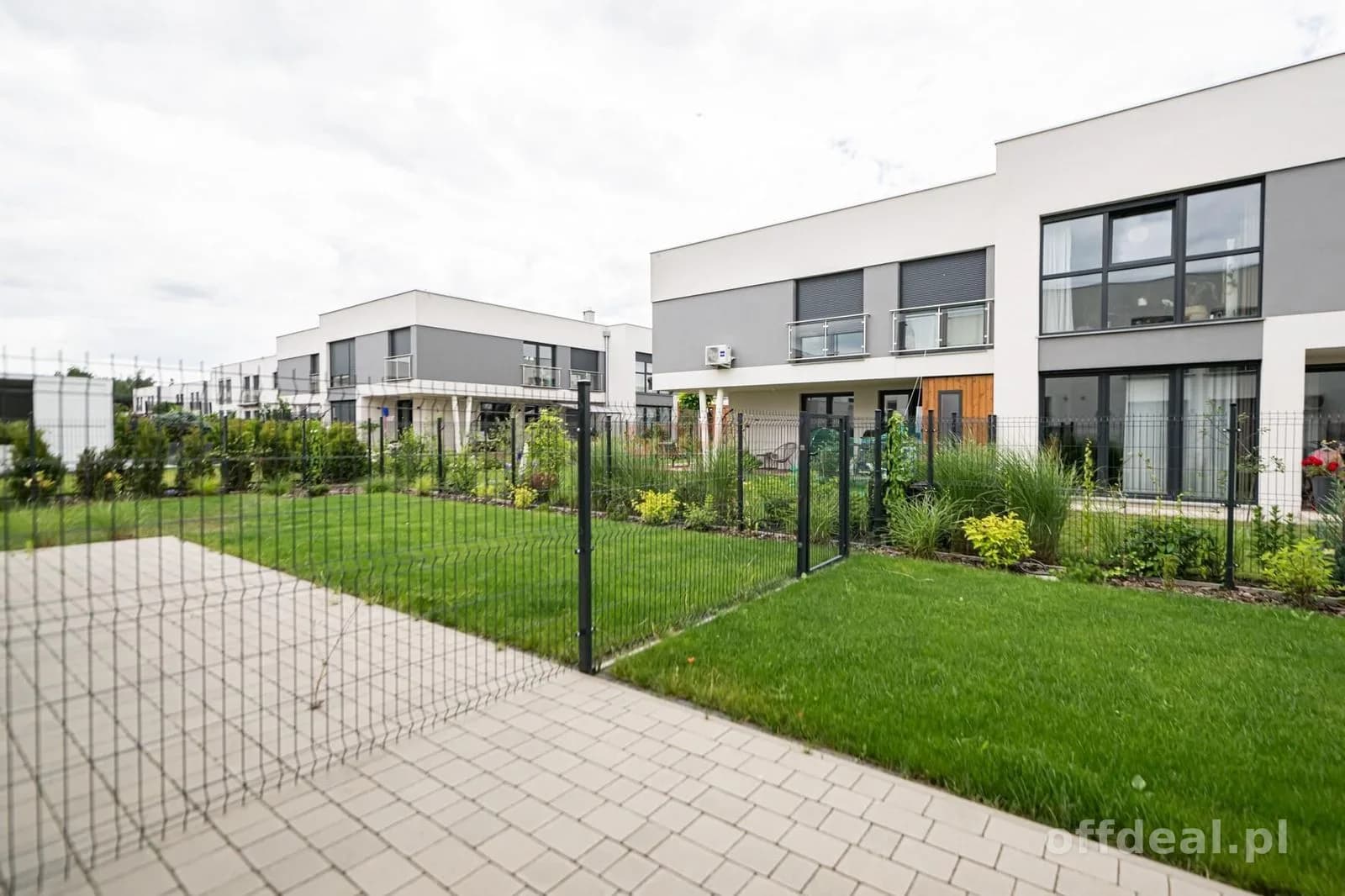 Nowy dom 140m2 | 5 pokoi | Bielany Wrocławskie
