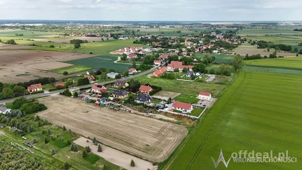 Słoneczna działka budowlana * 900 m2 * media