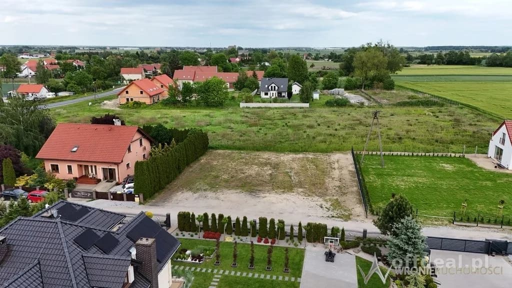Słoneczna działka budowlana * 900 m2 * media