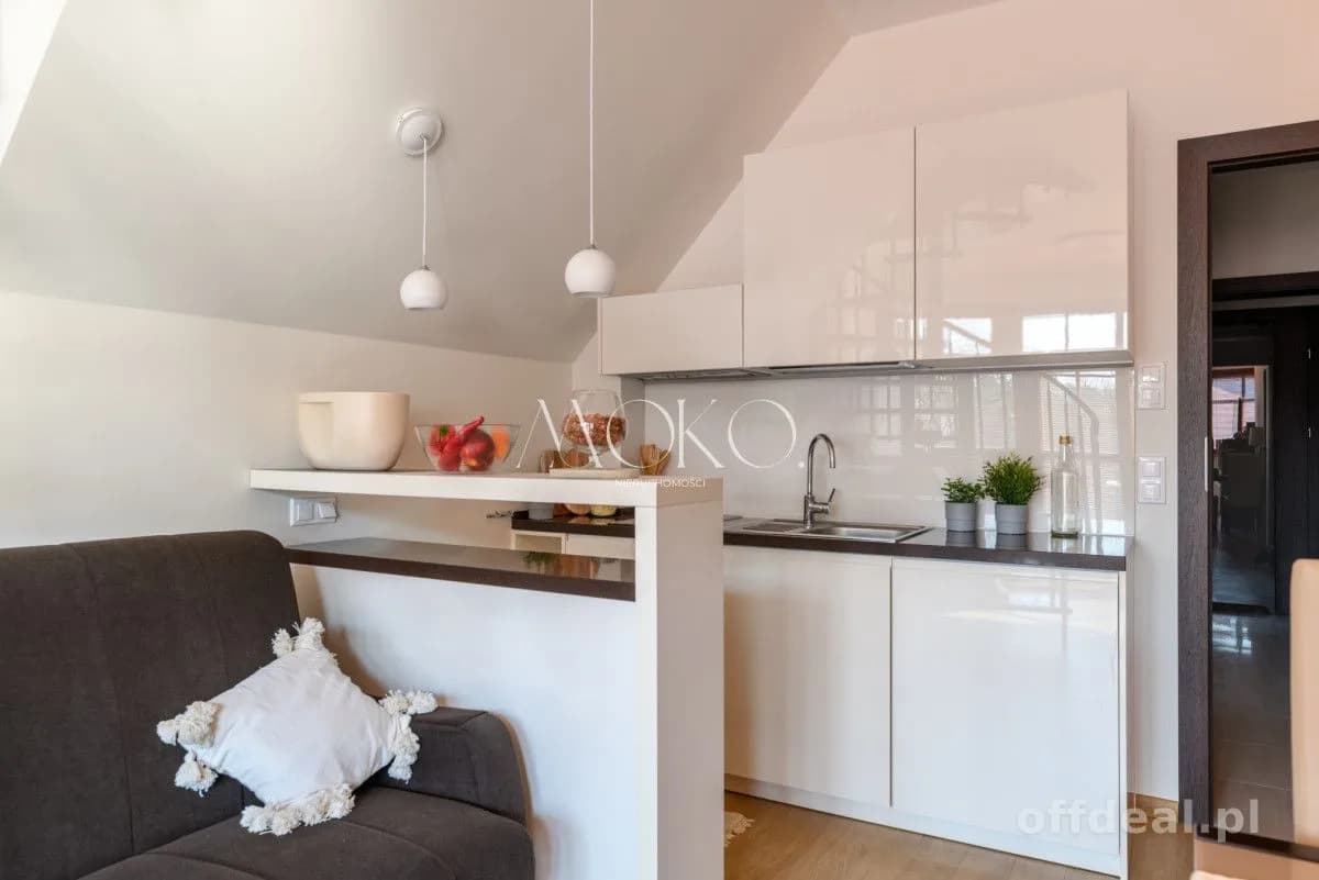 Komfortowy apartament z antresolą blisko plaży