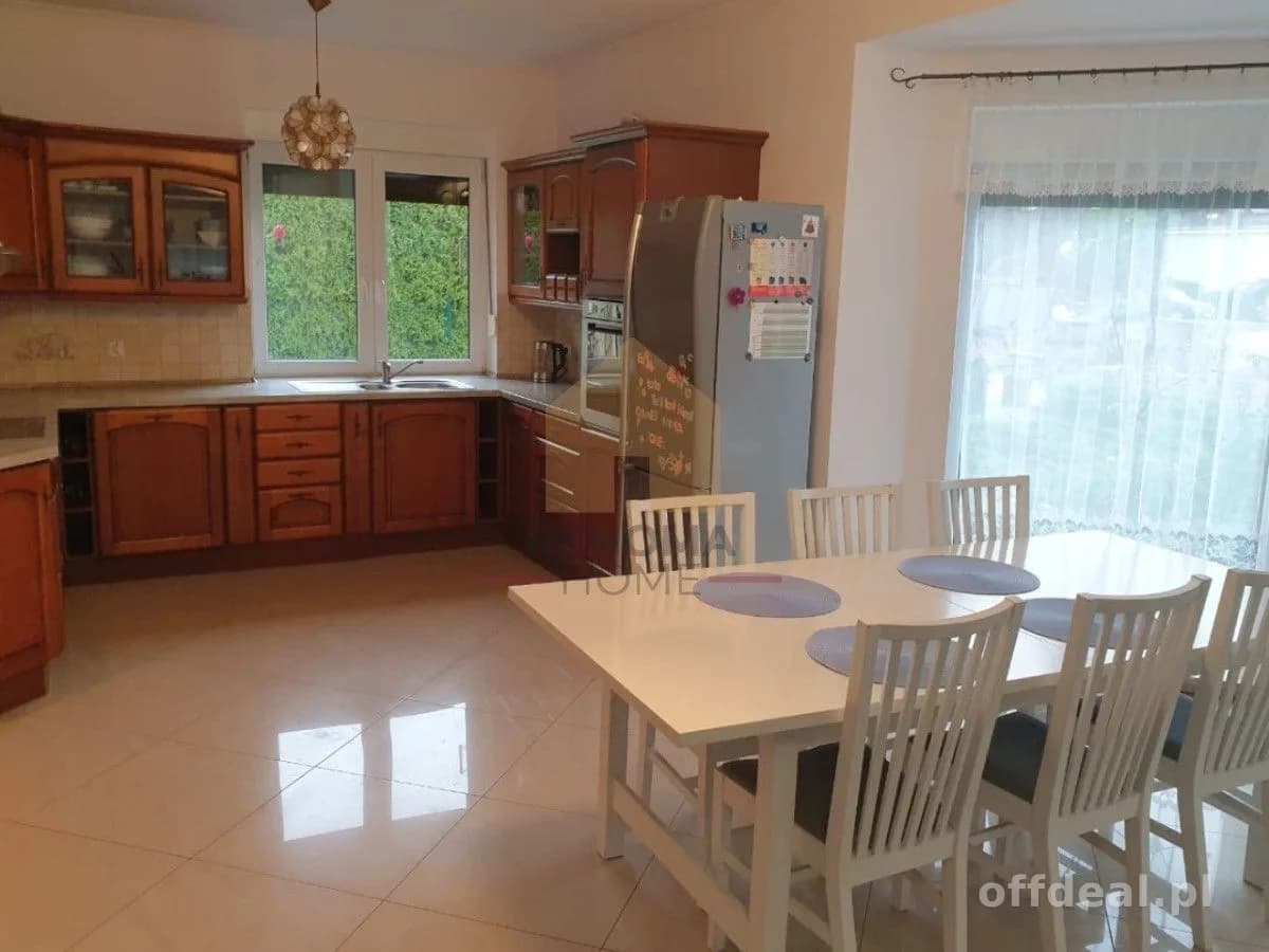 6-room house for sale in Komorniki | 232 m²