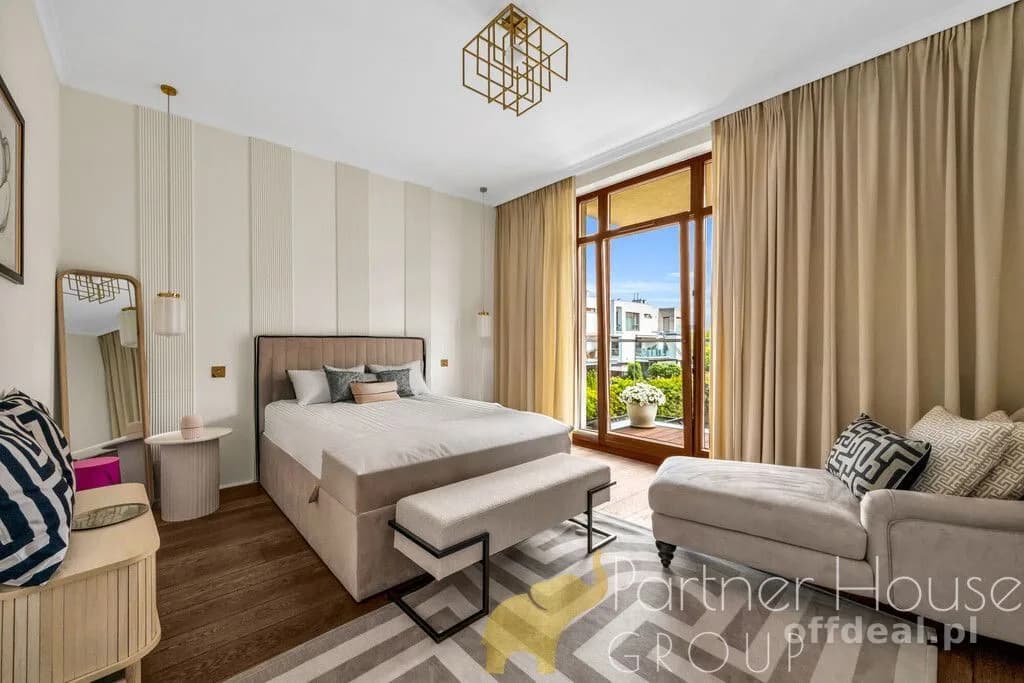 Luksusowy apartament z garderobą marzeń