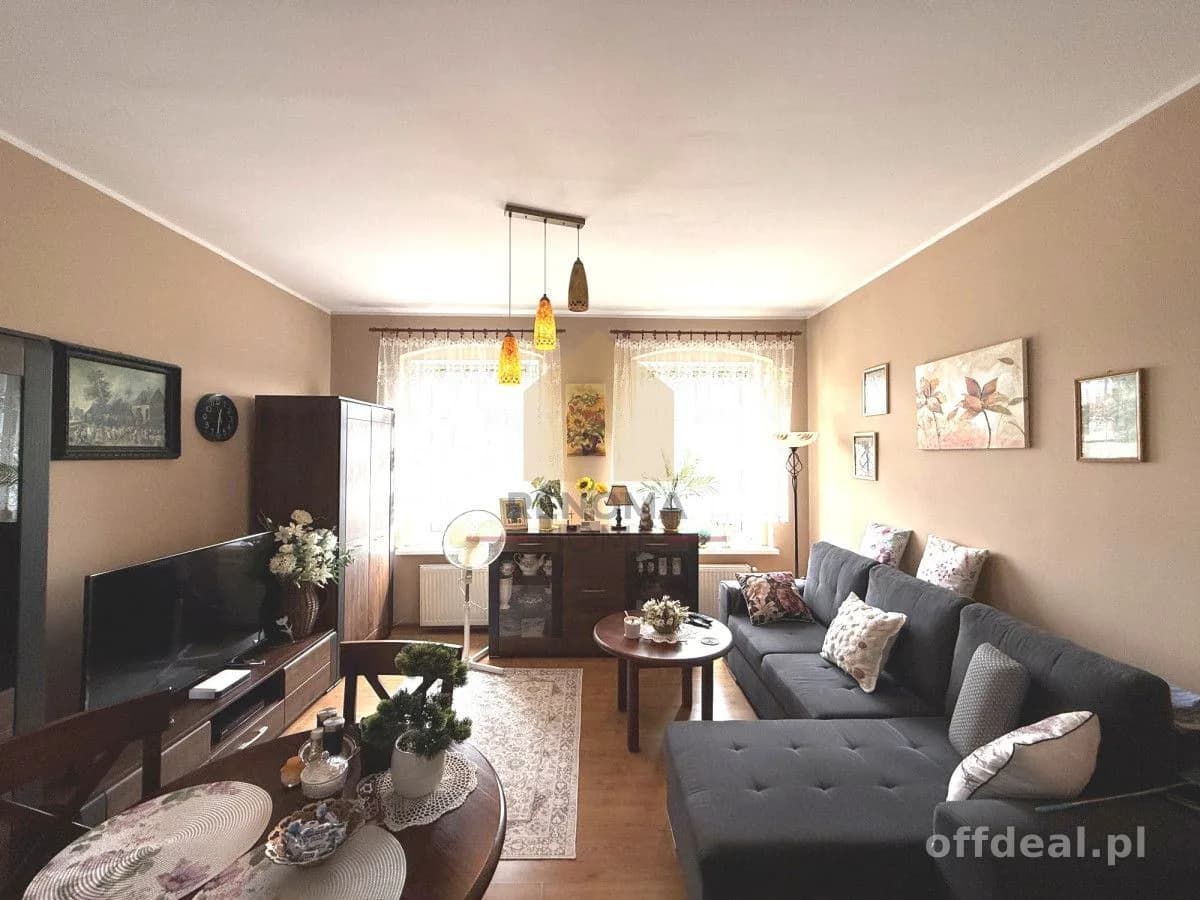 квартира на продаж у Świebodzice, Ciernie | 2-кімн. | 41,83 m²