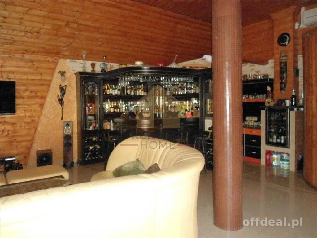 6-room house for sale in Miłkowice | 300 m²