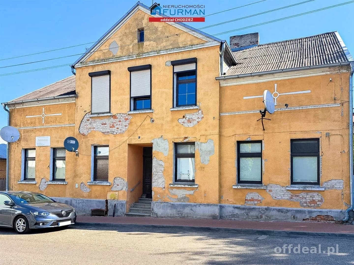 Zdjęcie 1: Dom, Chodzież