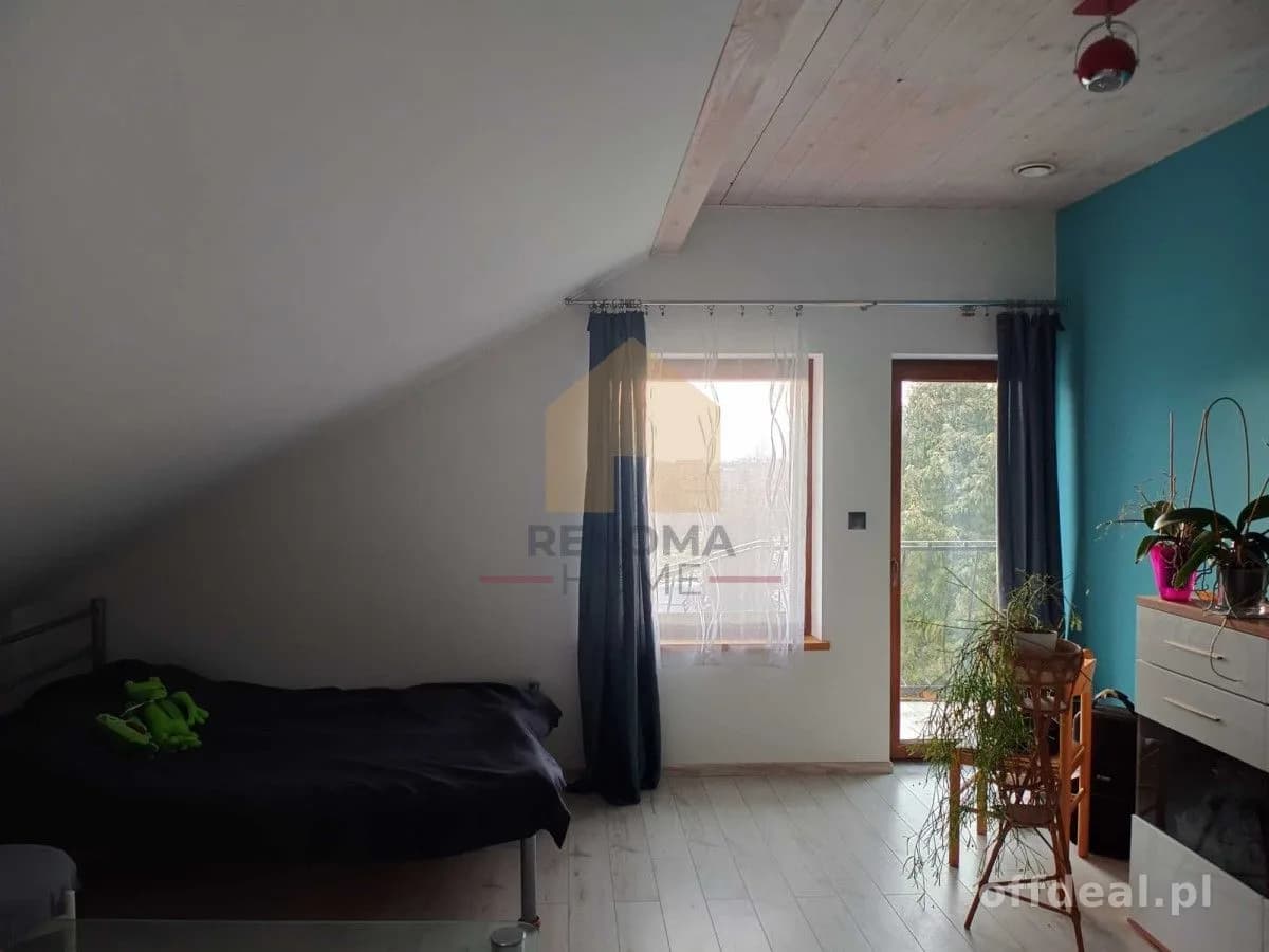 maison à vendre à Kochlice | 6 pièces | 230 m²