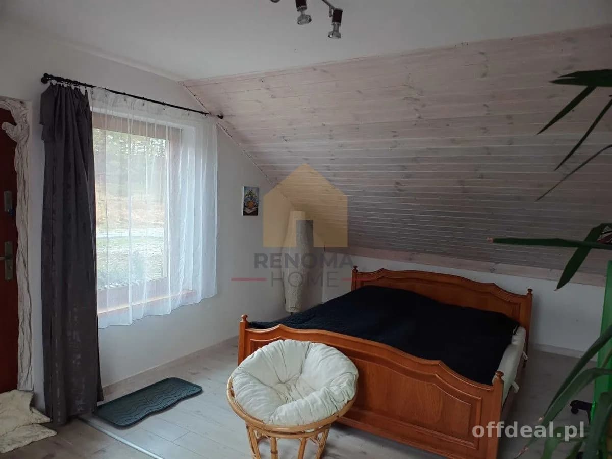 maison à vendre à Kochlice | 6 pièces | 230 m²