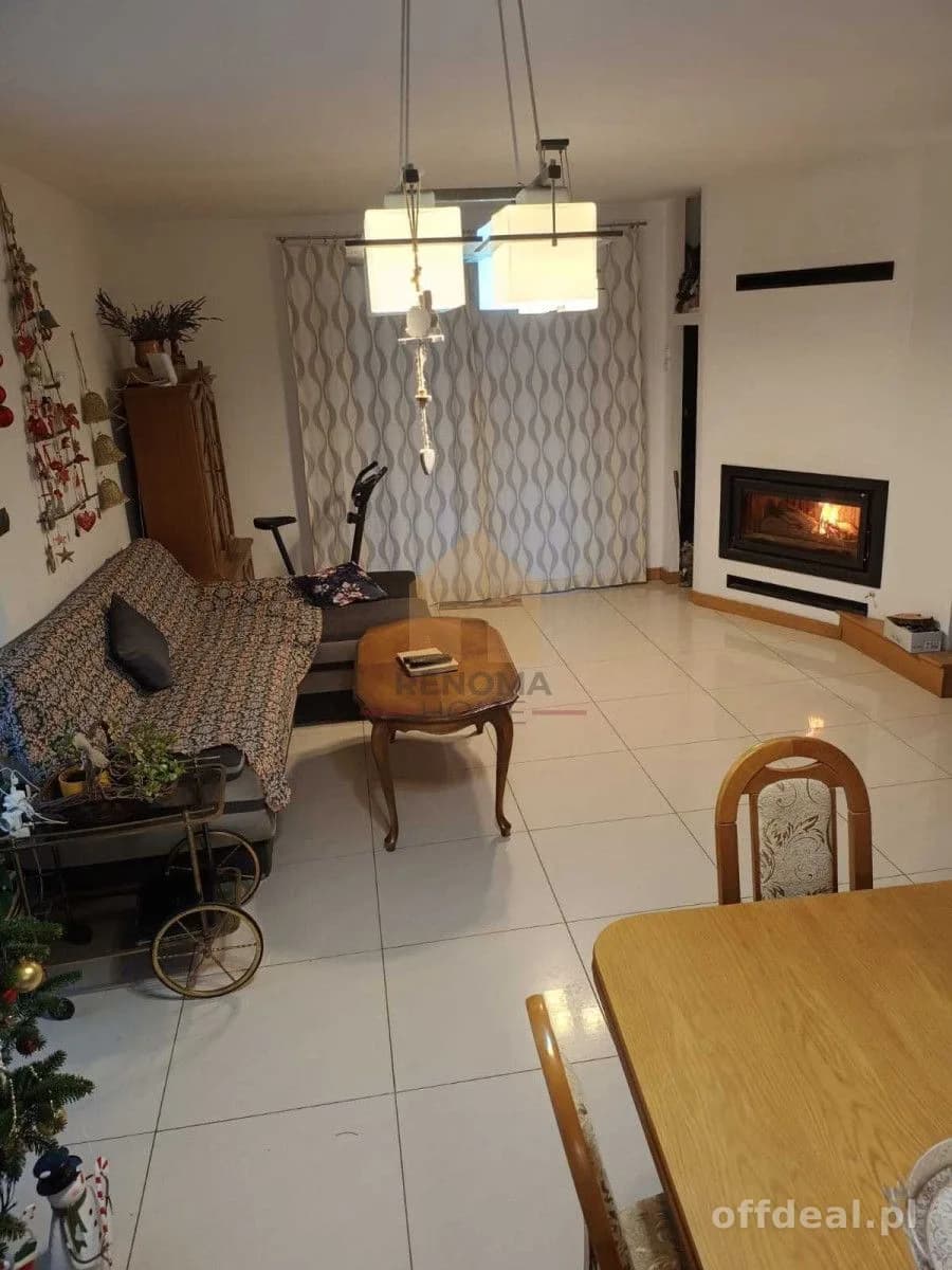 maison à vendre à Kochlice | 6 pièces | 230 m²