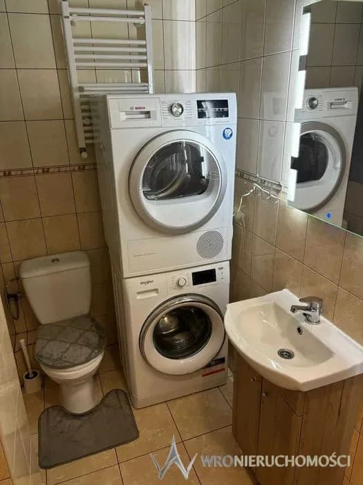 Klimatyczne mieszkanie | 82,69m2 |parter |2 garaże