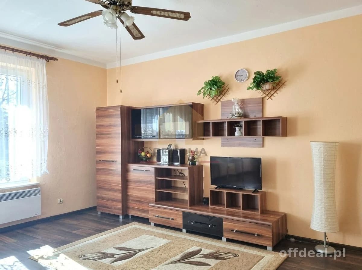 Zdjęcie 1: Mieszkanie, 2 pokoje, 64 m², Wałbrzych
