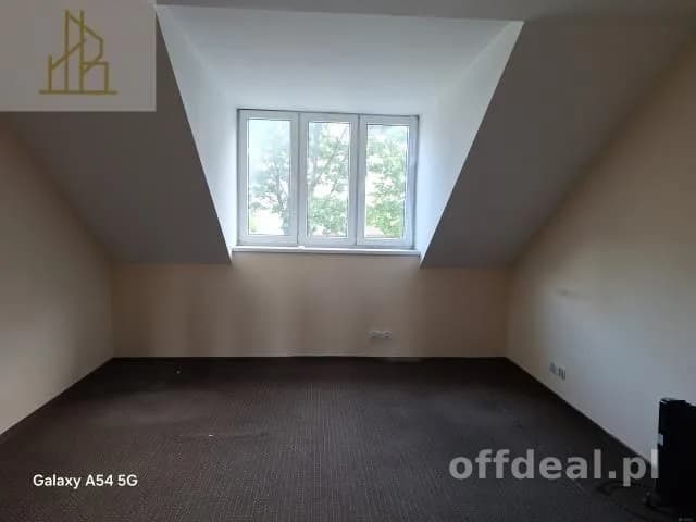 bien commercial à louer à Grodzisk Mazowiecki | 220 m²