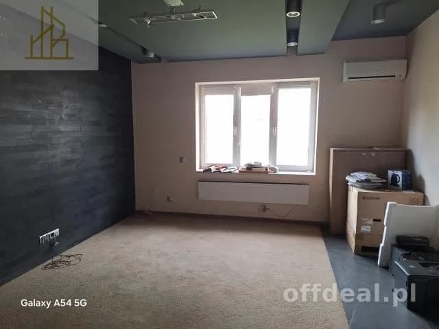 bien commercial à louer à Grodzisk Mazowiecki | 220 m²