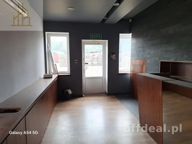 bien commercial à louer à Grodzisk Mazowiecki | 220 m²