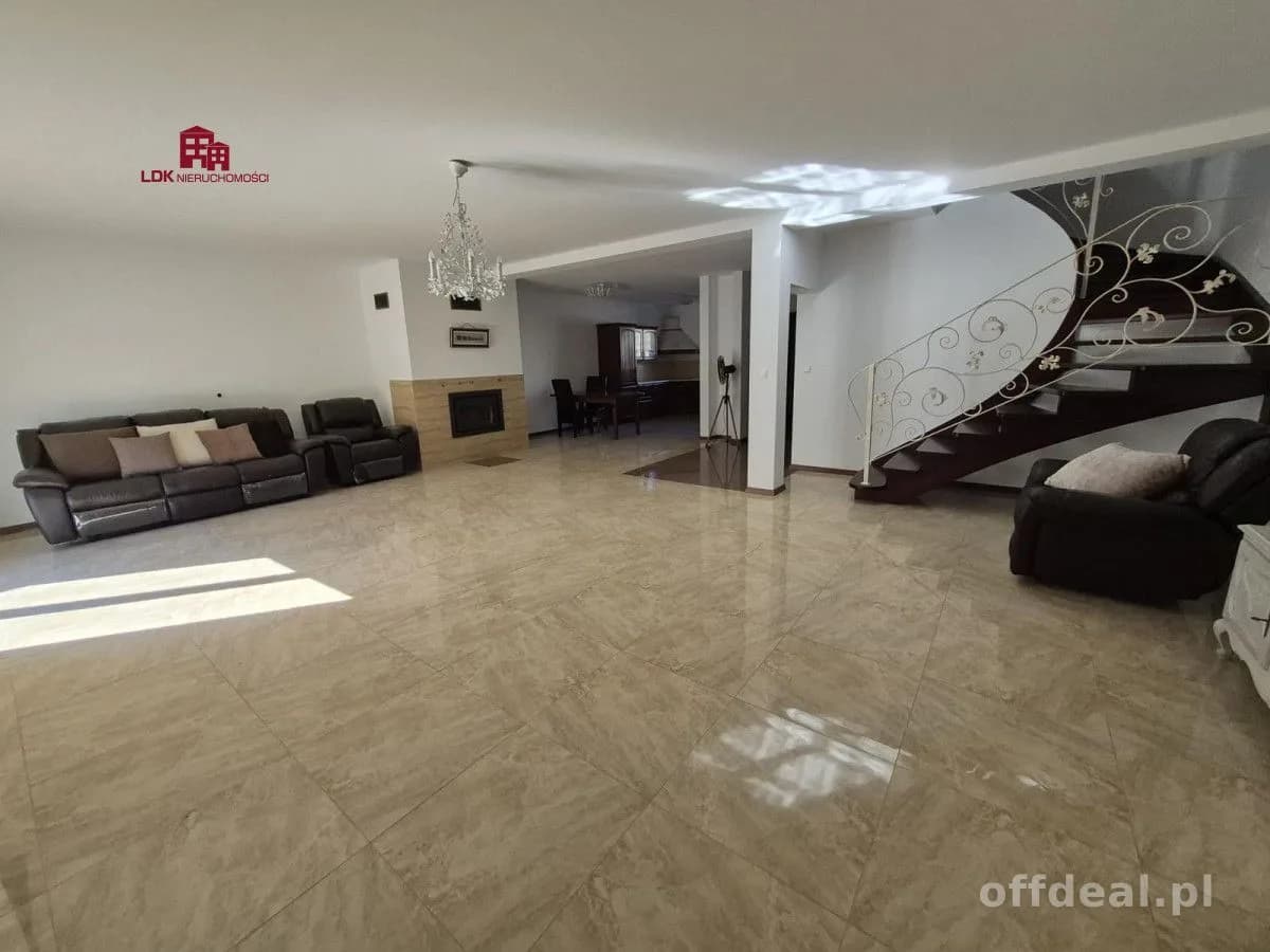 5-room house for sale in Zielona Góra | 210 m²