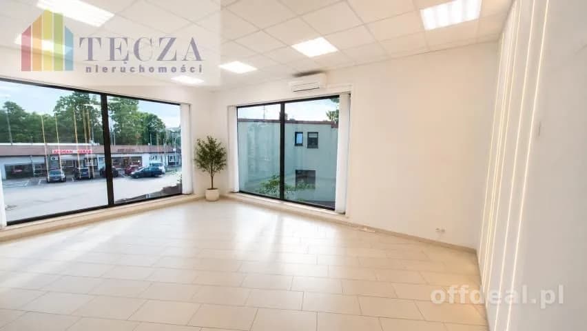 LOKAL 45m²|DUŻE NAROŻNE PRZESZKLENIA|WINDA|PARKING