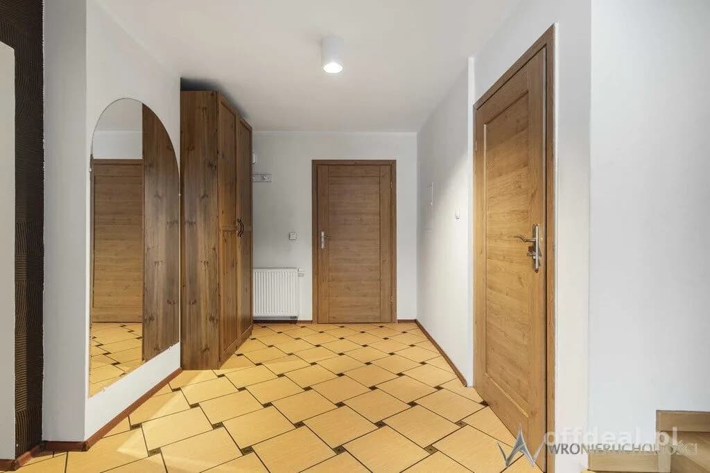 Przytulny dom w Dobroszycach | 191,02 m²