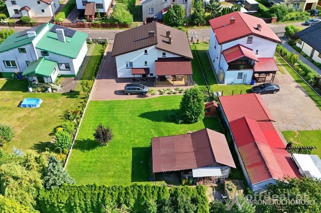 Przytulny dom w Dobroszycach | 191,02 m²