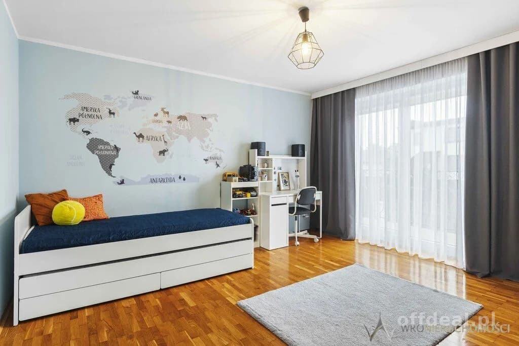 Przytulny dom w Dobroszycach | 191,02 m²