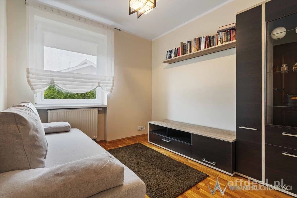 Przytulny dom w Dobroszycach | 191,02 m²
