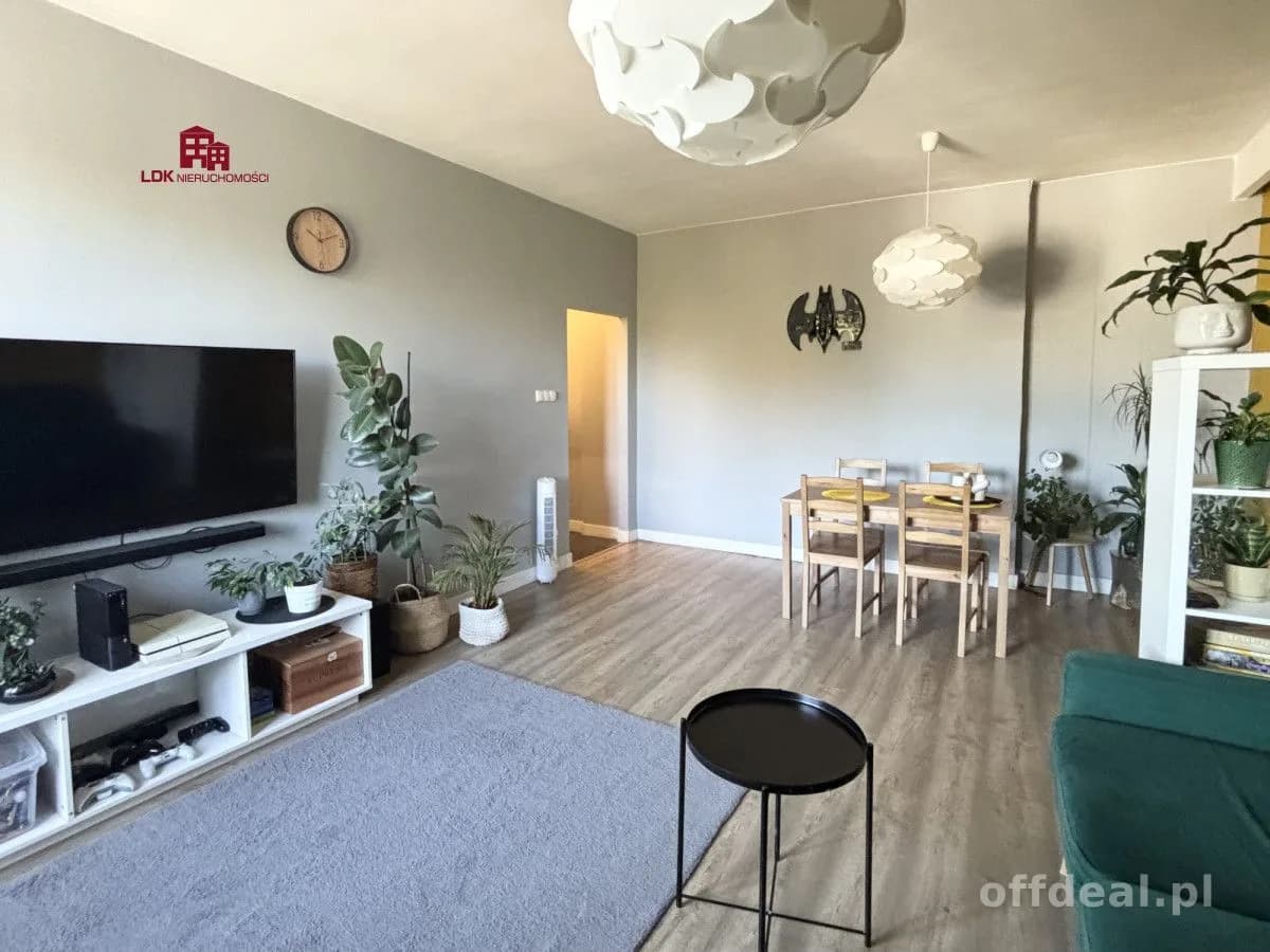 2-room apartment for sale in Gdynia, Śródmieście | 56.41 m²