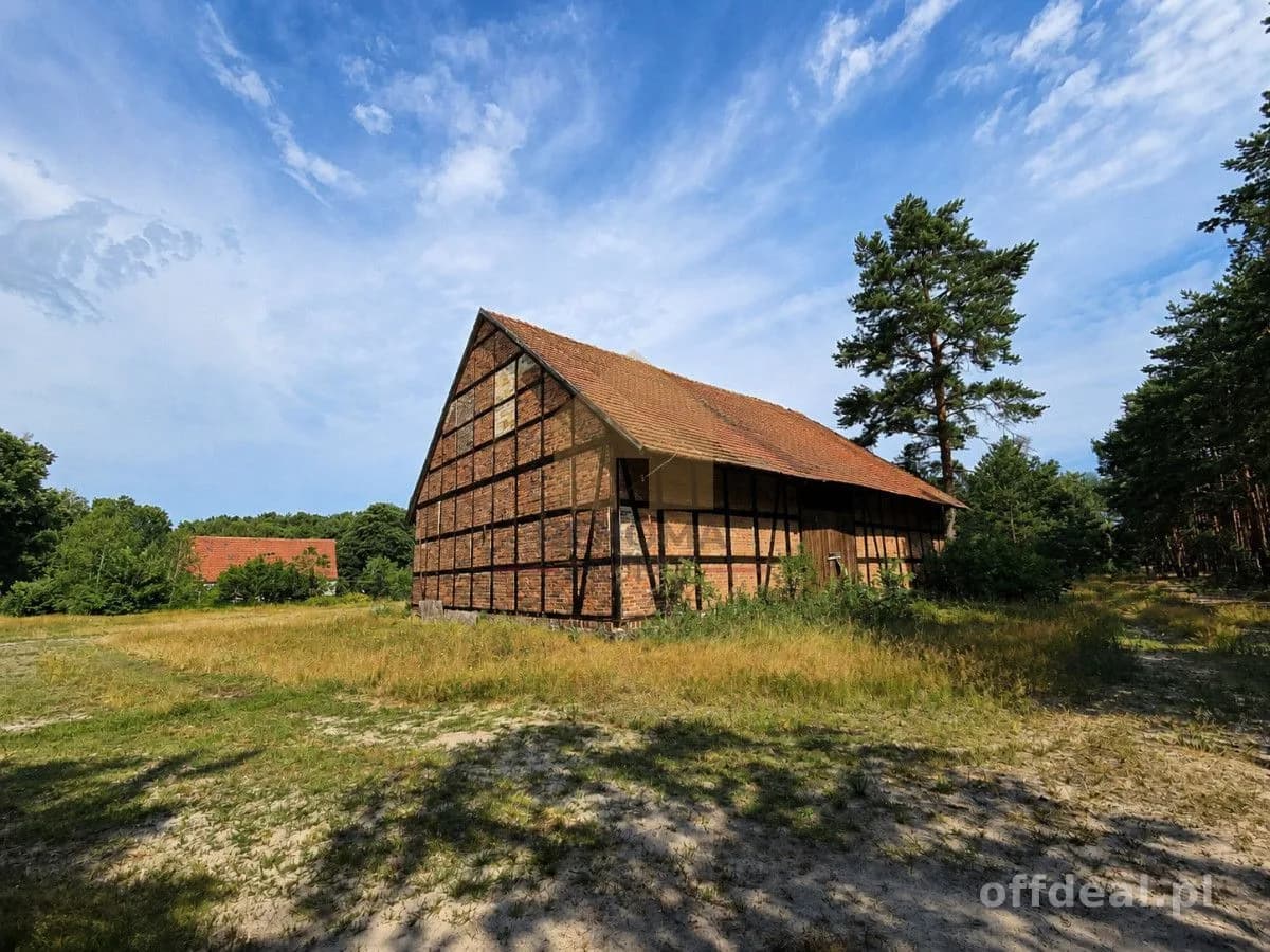 будинок на продаж у Kosarzyn | 6-кімн. | 170 m²