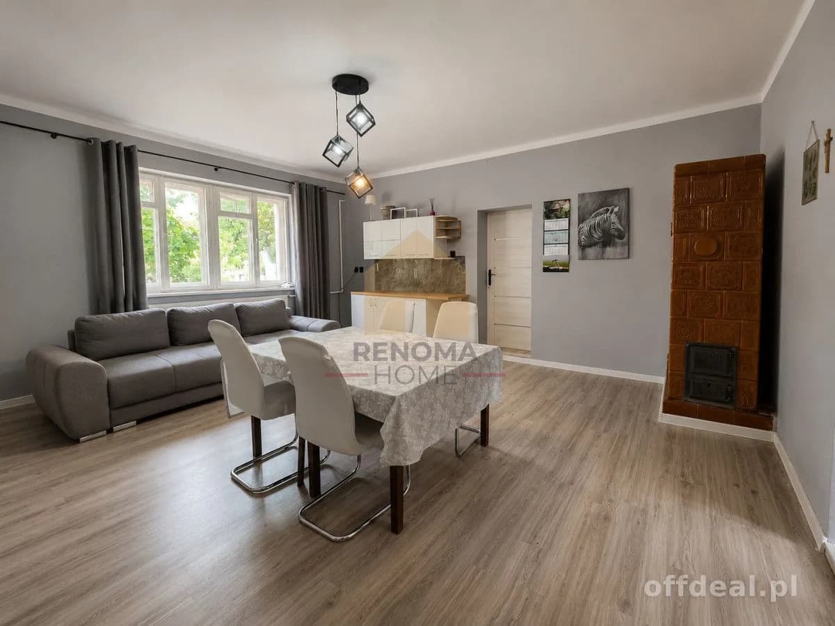 будинок на продаж у Kosarzyn | 6-кімн. | 170 m²