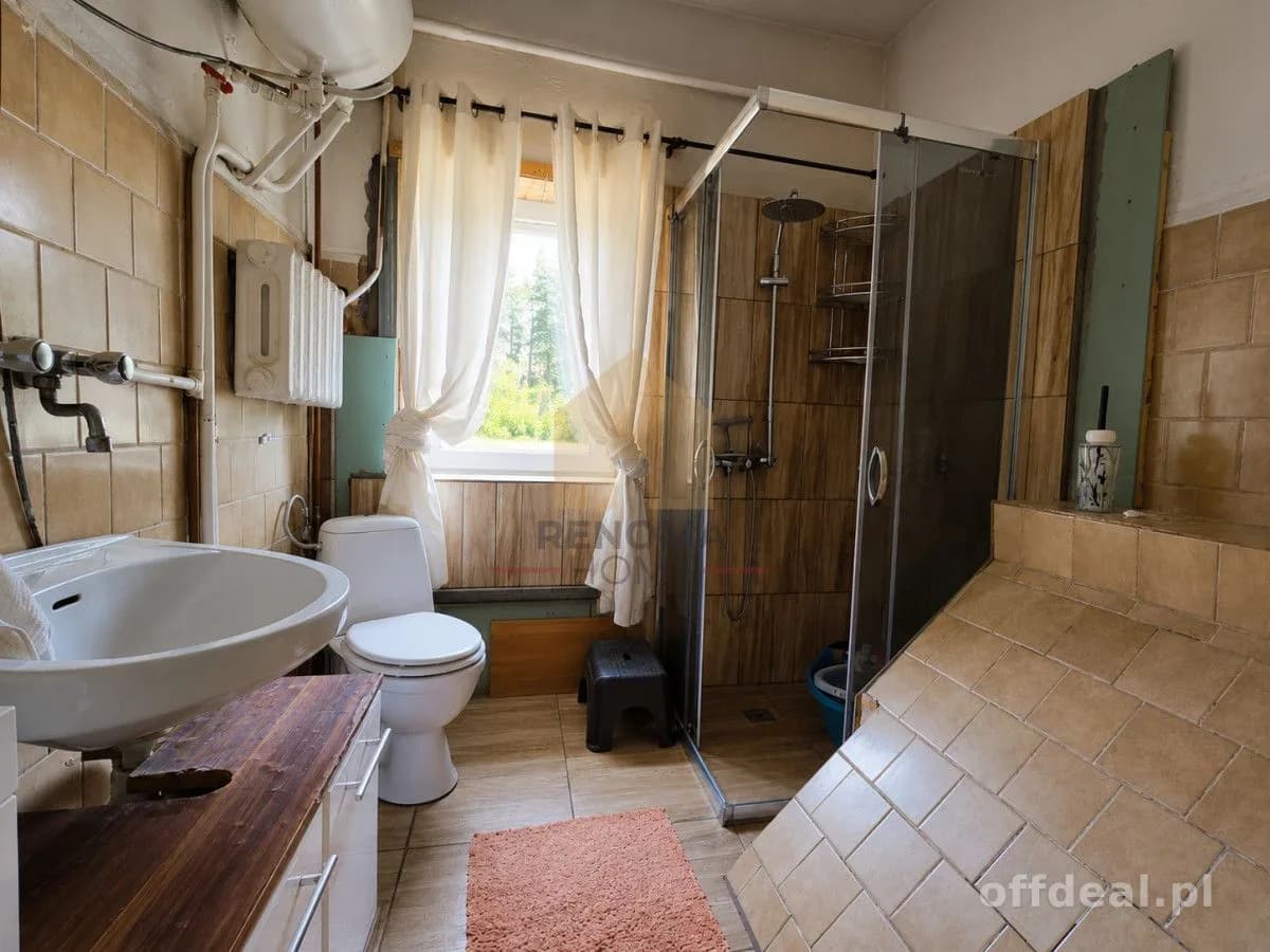 будинок на продаж у Kosarzyn | 6-кімн. | 170 m²