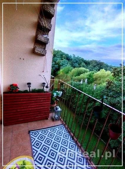2 pokoje/ balkon/ lasek/ piwnica/ parking