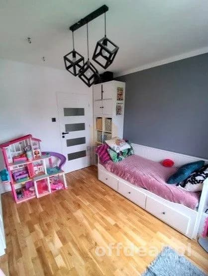 2 pokoje/ balkon/ lasek/ piwnica/ parking