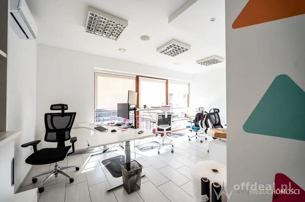 Lokal inwestycyjny 459 m² + taras 50 m²