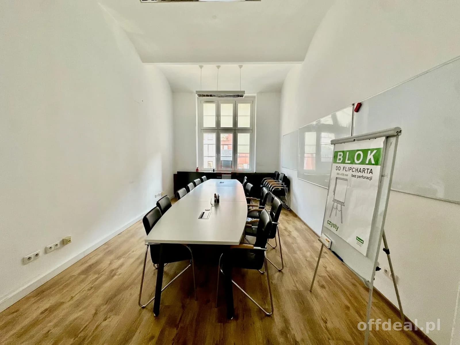 Biuro 159 m² | Centrum | PKP / PKS 5 min | Parking | Winda