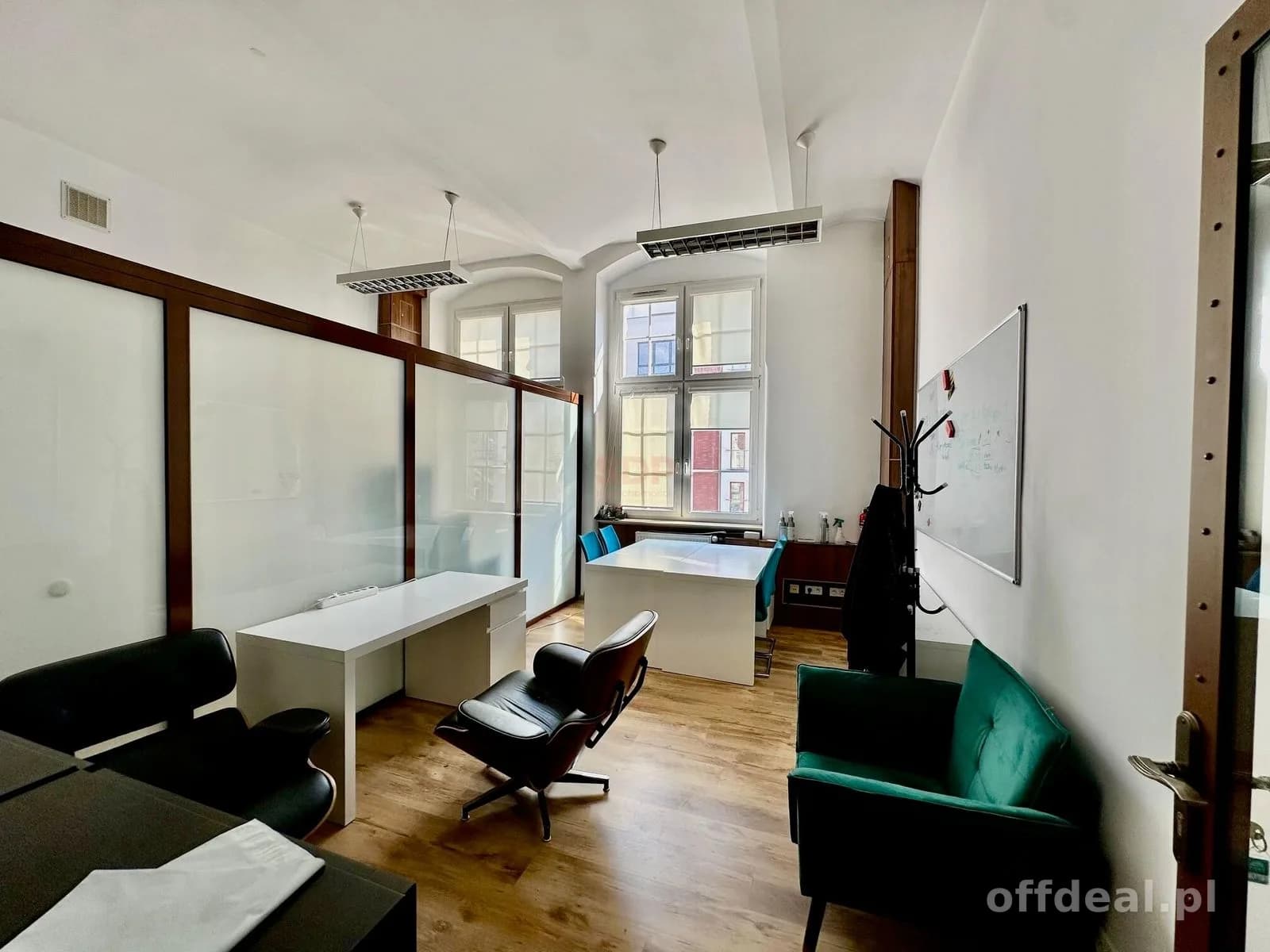 Biuro 159 m² | Centrum | PKP / PKS 5 min | Parking | Winda