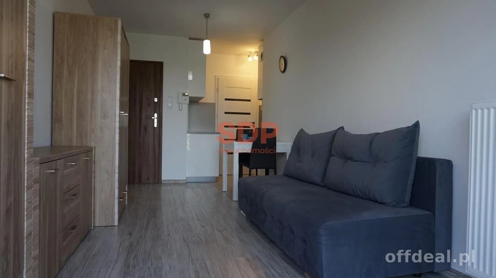 Kawalerka z balkonem. Apartamentowiec