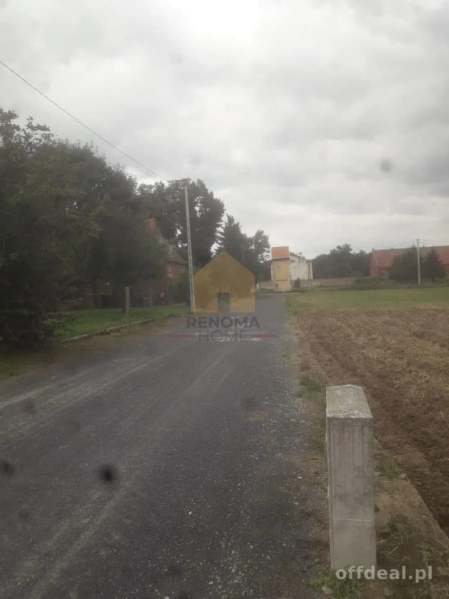 plot for sale in Środa Śląska | 1,117 m²
