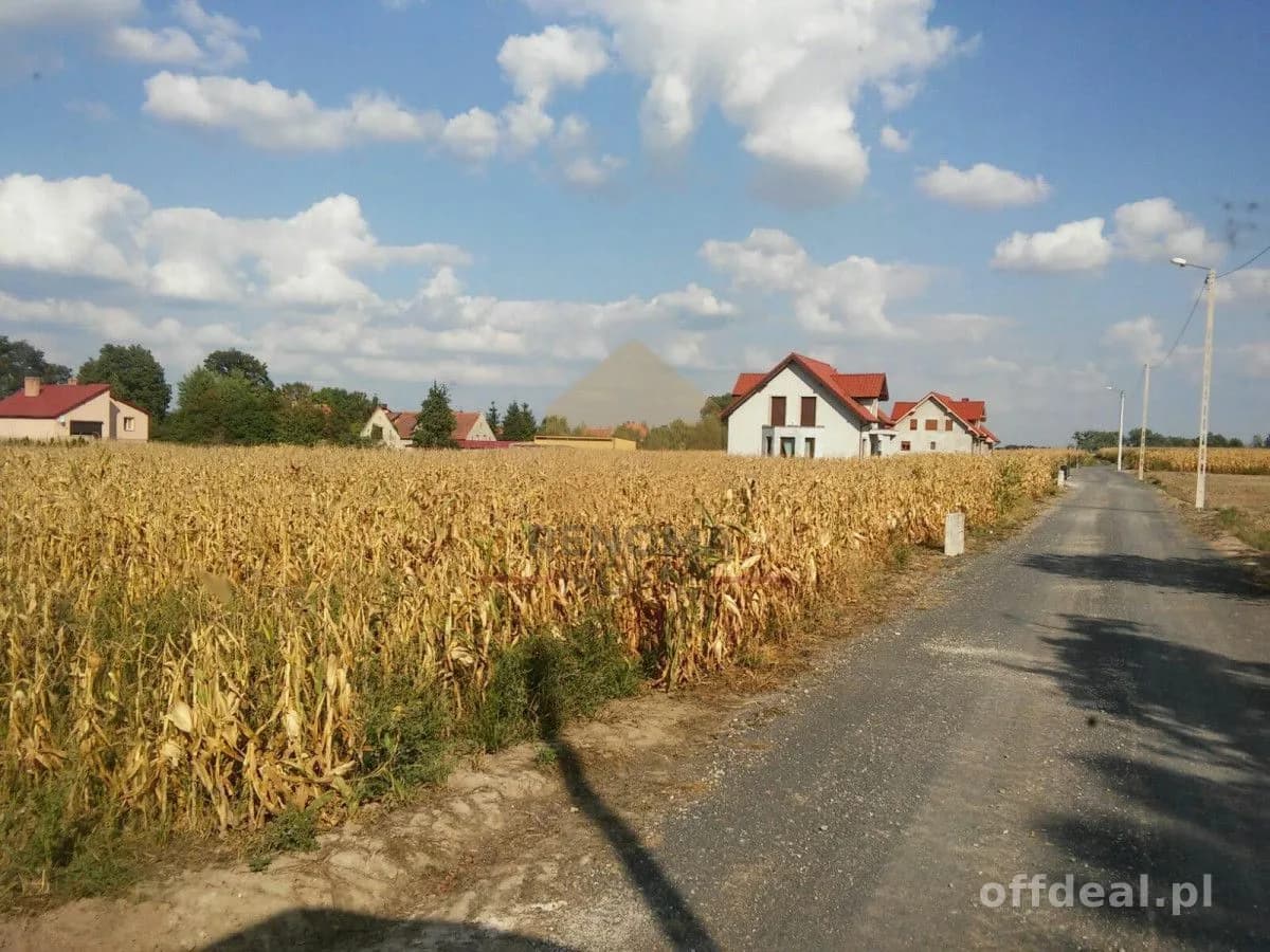 plot for sale in Środa Śląska | 1,117 m²