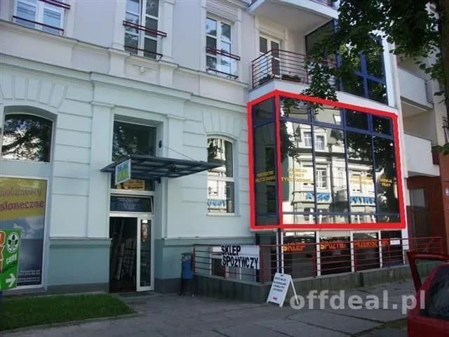 Gewerbeimmobilie zum Verkauf in Kołobrzeg, Śródmieście | 47 m²